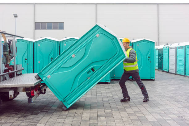 Best Portable restroom trailer rental  in Williamsport, IN